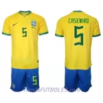 Conjunto Brasil Casemiro 5 Niño Primera Mundial 2022