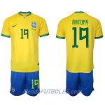 Conjunto Brasil Antony 19 Niño Primera Mundial 2022