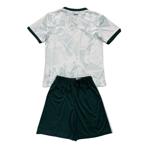 Conjunto Irlanda Niño Segunda 25/26