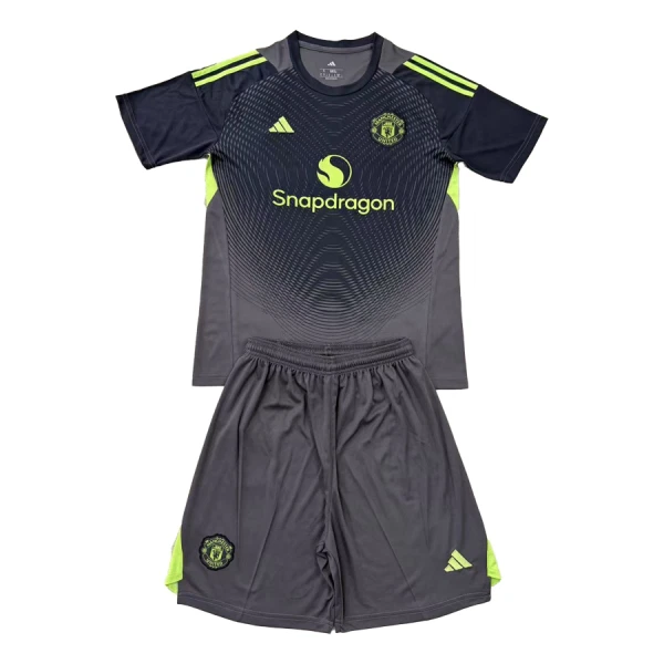 Conjunto Portero Manchester United Niño 25/26 Negra Conjunto Portero Manchester United Niño 25/26 Negra