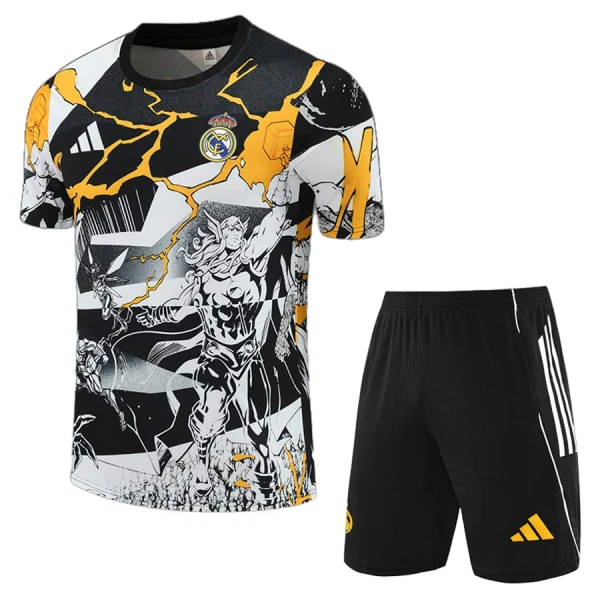 Conjunto Real Madrid Marvel Niño 25/26 - Especial