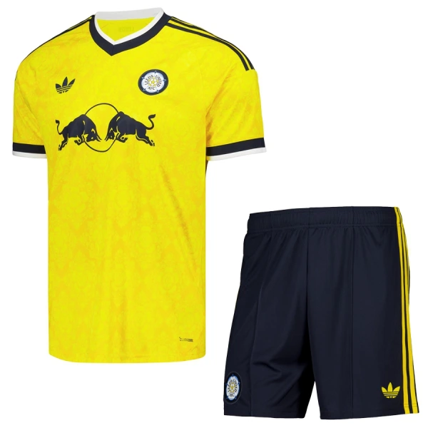 Conjunto Leeds United Niño Segunda 26/27 Conjunto Leeds United Niño Segunda 26/27