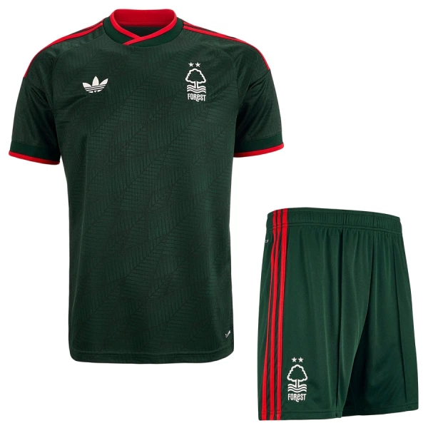 Conjunto Nottingham Forest Niño Segunda 26/27 Conjunto Nottingham Forest Niño Segunda 26/27