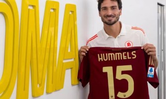 El internacional alemán Hulmes se incorpora a la Roma de la Serie A como agente libre El internacional alemán Hulmes se incorpora a la Roma de la Serie A como agente libre