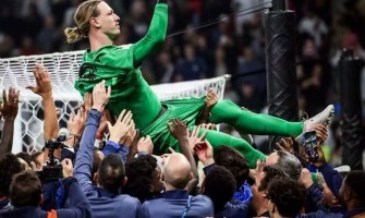 Una Victoria Decisiva: El Guion Definitivo Tras la Camiseta del PSG