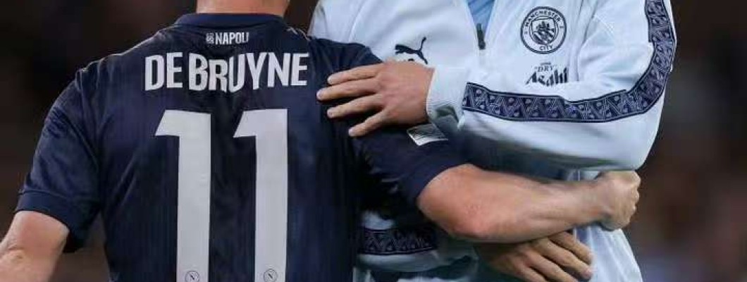 De Bruyne representa al Napoli contra su antiguo club, el Manchester City.