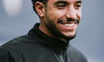 Dos camisetas, una decisión: Cuando la selección nacional se enfrenta a la trayectoria en el club