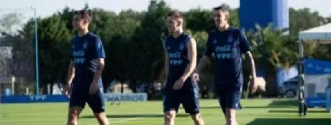 Di María publica fotos del entrenamiento de la selección nacional mientras el equipo desafía a Brasil y Uruguay Di María publica fotos del entrenamiento de la selección nacional mientras el equipo desafía a Brasil y Uruguay