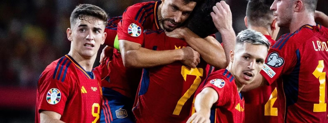 El creador de la leyenda invicta de la selección española El creador de la leyenda invicta de la selección española
